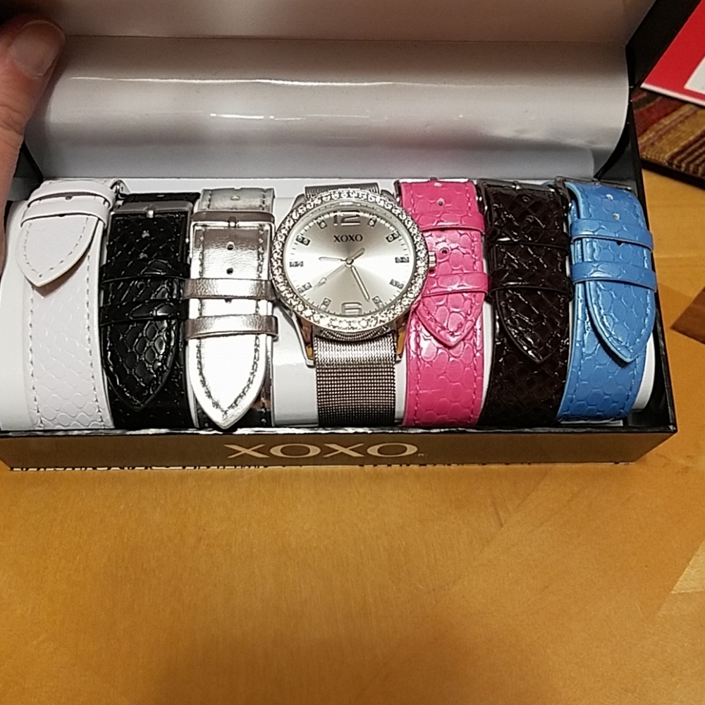 Xoxo watch with changeable bands, nwt